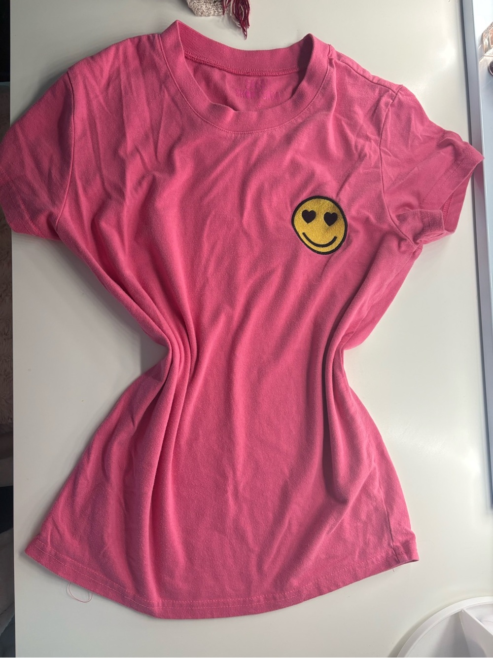 Soho Pink Short Sleeve Tee with Heart-Eyes Smiley Patch